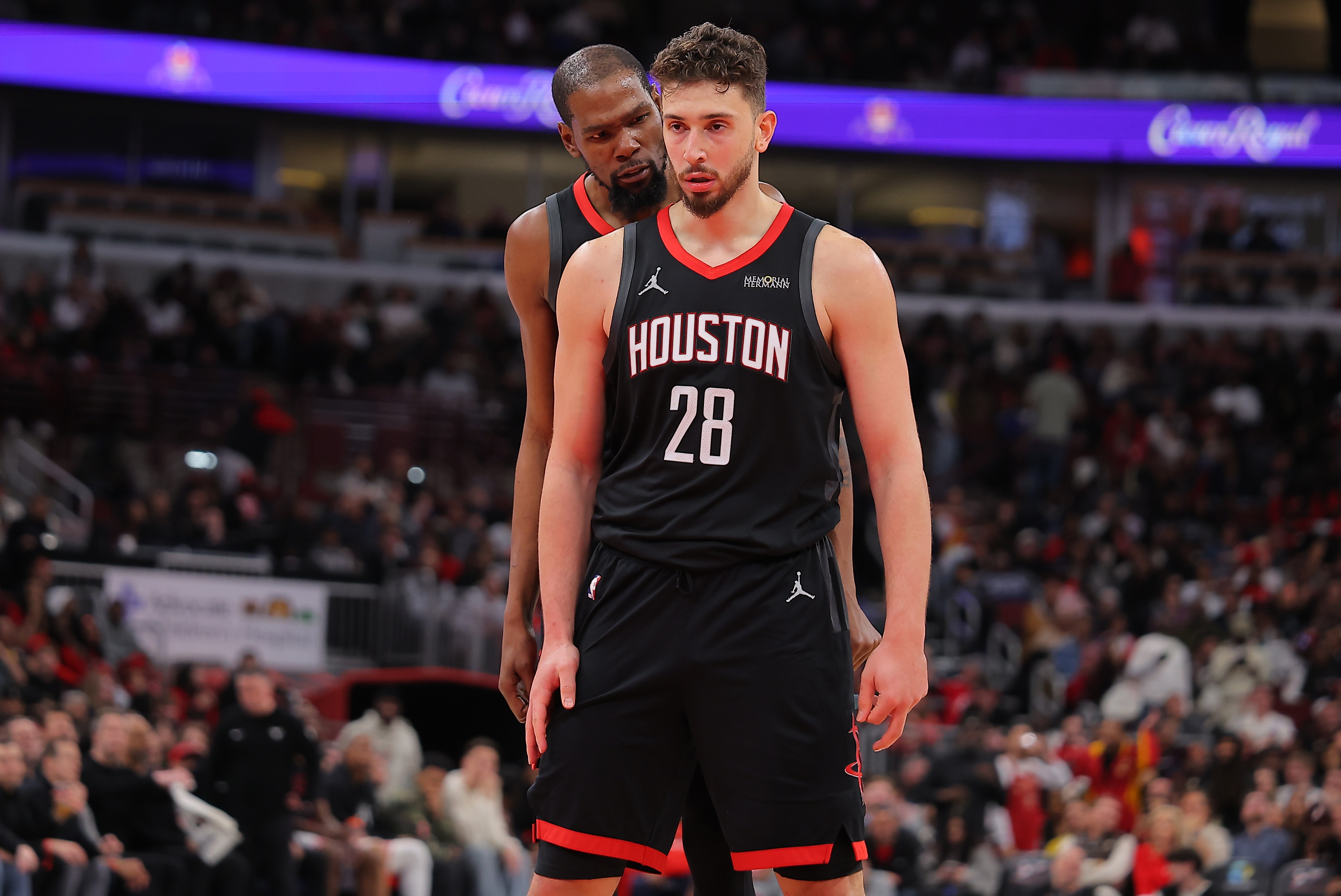 天天盈球即时比分直播-申京出手5次！KD：我不看什么第一或第二选择 我喜欢他的打球方式